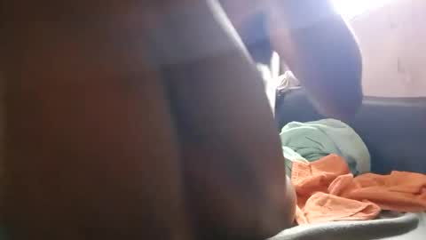 Snapshot of kingemizzy chatting on 03/12/26, 02:23 kingemizzy online show from 03/12/26, 02:23