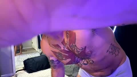 Emul King online show from 10/27/25, 07:40