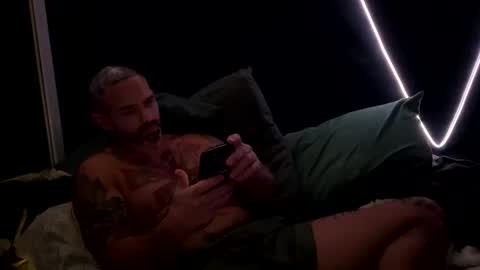 Emul King online show from 10/28/25, 09:35