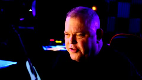 King James VIII online show from 02/22/25, 05:02