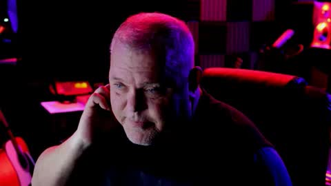 King James VIII online show from 01/07/26, 03:53