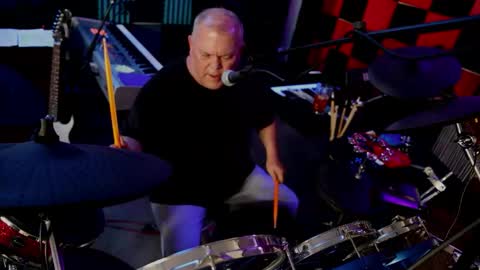 King James VIII online show from 03/28/26, 07:24