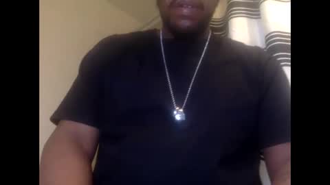 Snapshot of kinglibra420 chatting on 03/03/26, 04:35 loyal fuck online show from 03/03/26, 04:35