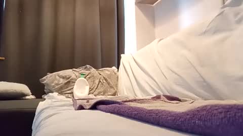 Snapshot of kingnavo chatting on 10/06/25, 12:24 kingnavo online show from 10/06/25, 12:24