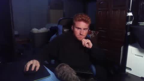 Snapshot of kingoffootfetish chatting on 09/25/25, 12:14 Master  King Tommy online show from 09/25/25, 12:14