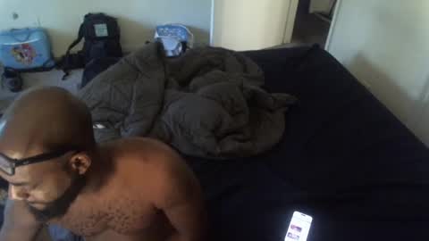 kingofkingz74 online show from 10/03/25, 02:47