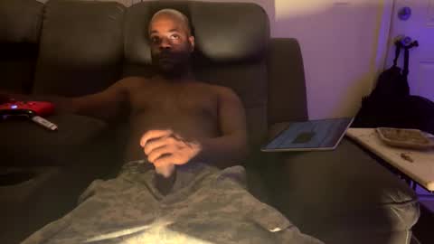 kingofkingz74 online show from 11/20/25, 02:34