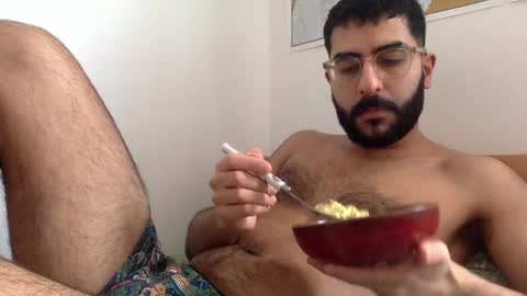 Snapshot of kingofpigs chatting on 01/13/25, 11:52 KingofPigs online show from 01/13/25, 11:52