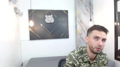 KING  online show from 03/25/26, 02:50