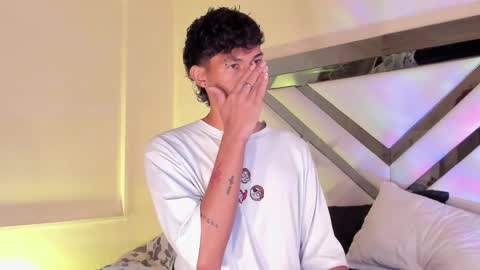  A L E X  online show from 02/04/25, 04:05