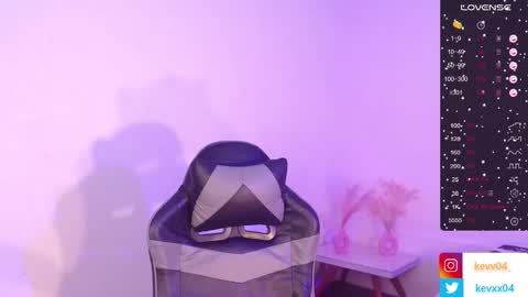  A L E X  online show from 10/15/25, 02:44