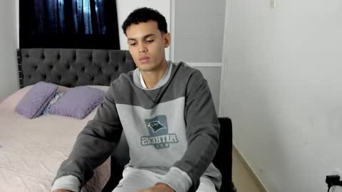 DOMINANT ALPHA KINGS online show from 12/02/25, 06:58