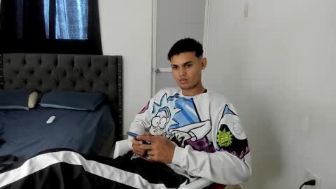 DOMINANT ALPHA KINGS online show from 01/16/26, 06:34