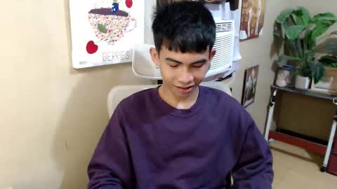 Snapshot of kingscock18 chatting on 04/16/26, 08:31 ALVIN online show from 04/16/26, 08:31