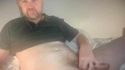 Snapshot of kingsizetease chatting on 09/09/25, 05:18 kingsizetease online show from 09/09/25, 05:18