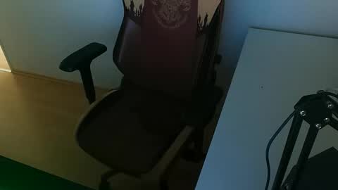 kingsnake1504 online show from 03/26/26, 07:47