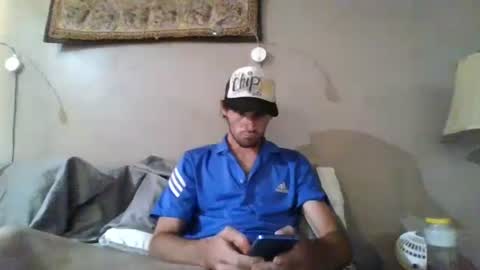 Snapshot of kingspade910722 chatting on 09/16/25, 08:21 kingspade910722 online show from 09/16/25, 08:21