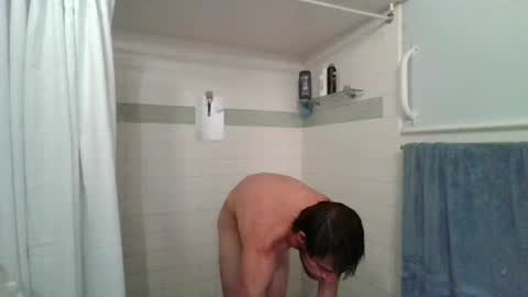 Snapshot of kingspade910722 chatting on 09/24/25, 11:41 kingspade910722 online show from 09/24/25, 11:41