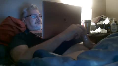 Snapshot of kingtongue10 chatting on 02/23/25, 12:16 kingtongue10 online show from 02/23/25, 12:16