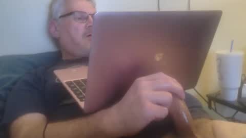 Snapshot of kingtongue10 chatting on 02/20/26, 05:59 kingtongue10 online show from 02/20/26, 05:59