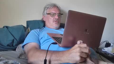 kingtongue10 online show from 05/18/26, 11:10