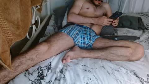 Snapshot of kingxlove23 chatting on 11/12/25, 04:24 Jason ONLINE 1230 am - 330am GMT-4 online show from 11/12/25, 04:24