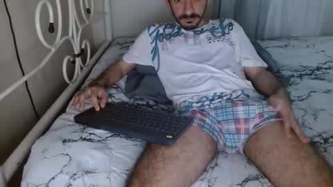 Snapshot of kingxlove23 chatting on 11/22/25, 09:47 Jason ONLINE 1230 am - 330am GMT-4 online show from 11/22/25, 09:47