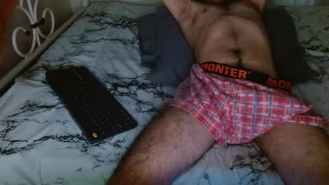 Snapshot of kingxlove23 chatting on 12/04/25, 01:26 Jason ONLINE 1230 am - 330am GMT-4 online show from 12/04/25, 01:26