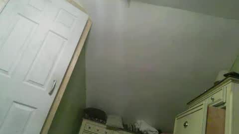 Snapshot of kinkster615 chatting on 02/14/25, 02:28 Kinkster online show from 02/14/25, 02:28