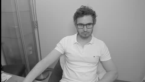 kinksubbydubby online show from 10/28/25, 06:21