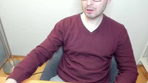 Snapshot of kinksubbydubby chatting on 02/24/26, 08:07 kinksubbydubby online show from 02/24/26, 08:07