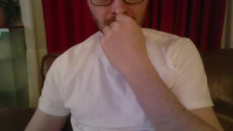 Snapshot of kinksubbydubby chatting on 03/20/26, 11:31 kinksubbydubby online show from 03/20/26, 11:31