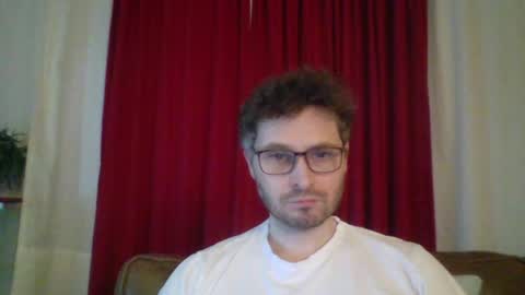 Snapshot of kinksubbydubby chatting on 03/28/26, 06:07 kinksubbydubby online show from 03/28/26, 06:07