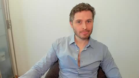 Snapshot of kinksubbydubby chatting on 04/01/26, 05:10 kinksubbydubby online show from 04/01/26, 05:10