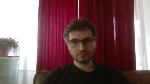 Snapshot of kinksubbydubby chatting on 04/05/26, 05:10 kinksubbydubby online show from 04/05/26, 05:10