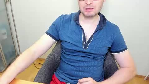 Snapshot of kinksubbydubby chatting on 07/13/26, 07:38 kinksubbydubby online show from 07/13/26, 07:38