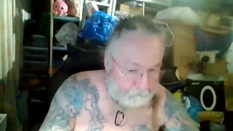 Snapshot of kinktattoos1369 chatting on 11/24/25, 04:12 kinktattoos6969 online show from 11/24/25, 04:12