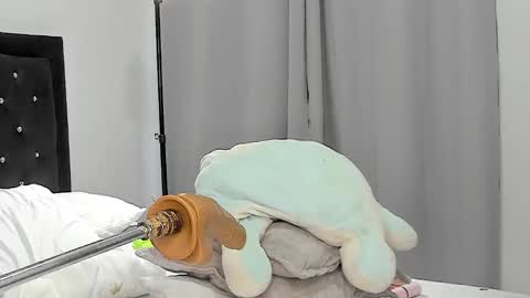 Alisson Summers online show from 02/18/25, 12:06