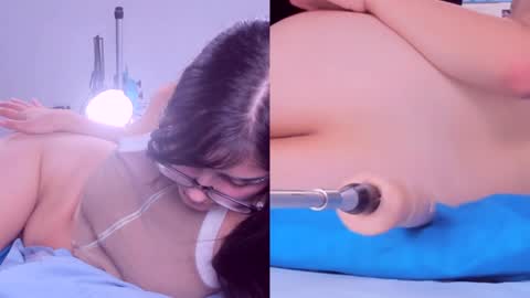 Snapshot of kinky_cloe chatting on 01/31/25, 12:40 Kinky online show from 01/31/25, 12:40