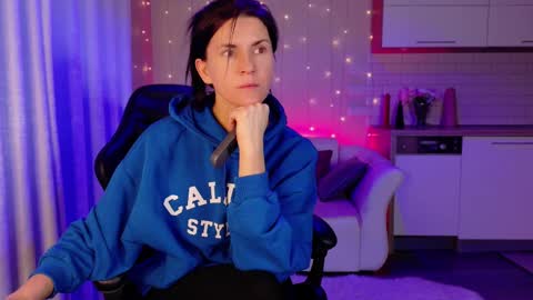 Snapshot of kinky_courtney chatting on 02/12/25, 12:27 Courtney online show from 02/12/25, 12:27