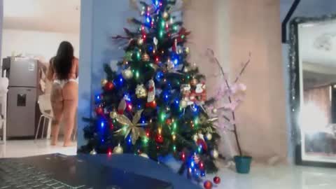 Snapshot of kinky_eli_ chatting on 11/30/25, 04:11 kinky_eli_ online show from 11/30/25, 04:11