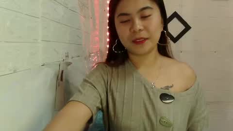 mary online show from 01/21/25, 01:18