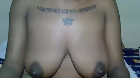 Snapshot of kinky_kittenx chatting on 11/21/25, 11:53 kinky kitttenx online show from 11/21/25, 11:53