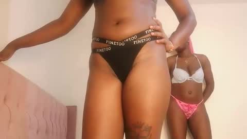 Snapshot of kinky_lola1 chatting on 03/11/26, 12:38 Lola online show from 03/11/26, 12:38