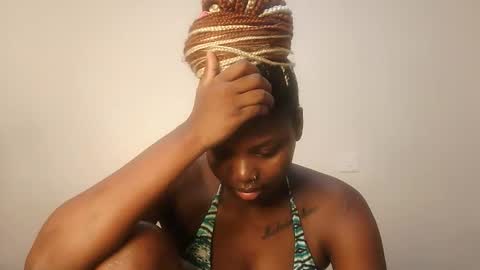 Snapshot of kinky_lola1 chatting on 03/23/26, 10:52 Lola online show from 03/23/26, 10:52