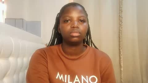 Snapshot of kinky_lola1 chatting on 04/04/26, 01:30 Lola online show from 04/04/26, 01:30