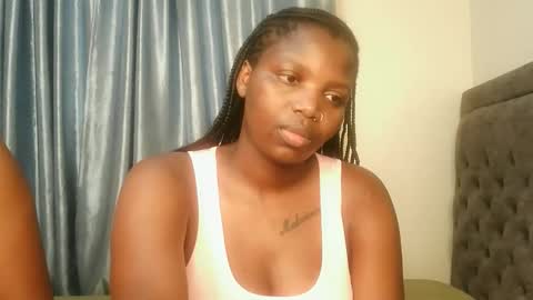 Snapshot of kinky_lola1 chatting on 04/10/26, 06:45 Lola online show from 04/10/26, 06:45