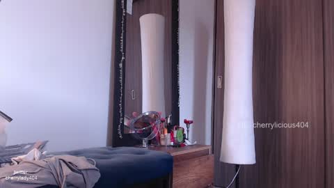 Snapshot of kinky_mj chatting on 04/10/26, 07:29 Mary your fav curly girl online show from 04/10/26, 07:29