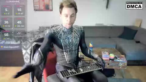 kinky_spidey online show from 11/16/25, 09:48