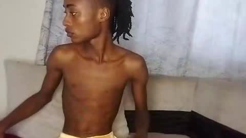 kinkybby_ online show from 01/12/25, 09:40